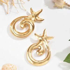 Gold Starfish Swirl Earrings A1222